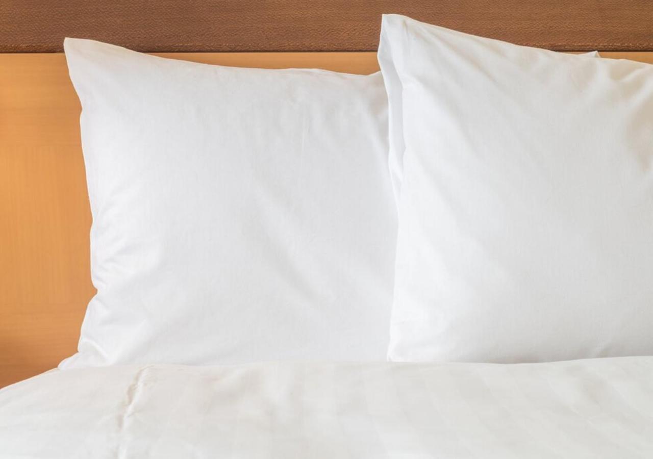 Standard King Room - Top Floor,1275729157:JPEG