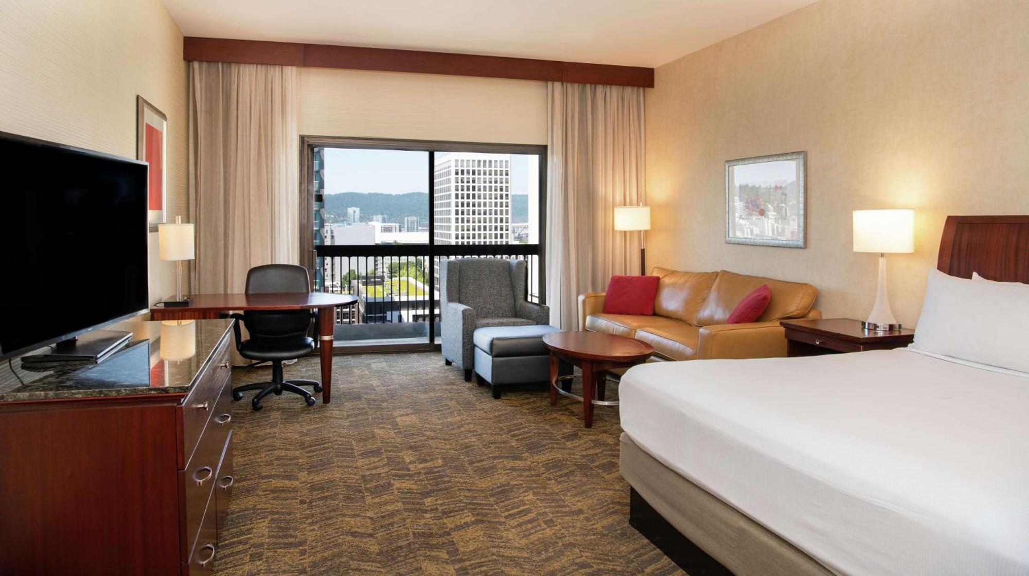 Superior King Room with Sofa Bed