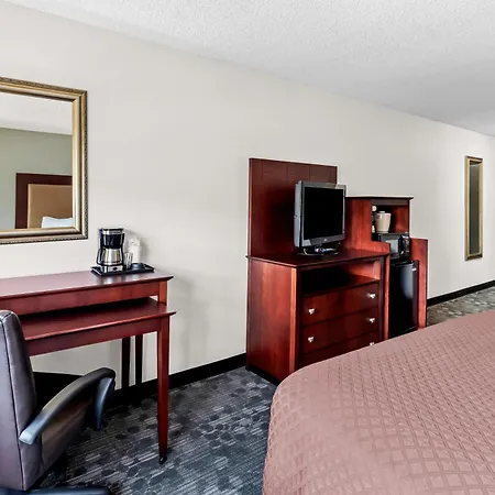Red Lion Hotel Portland Airport-3